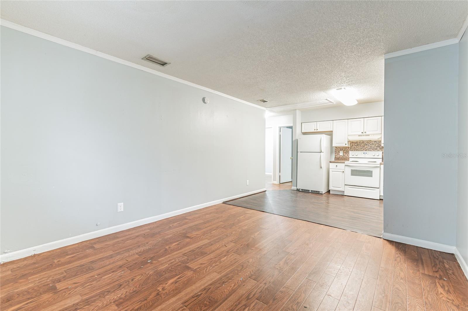 8206 N ELMER ST #B, TAMPA, FL, 33604