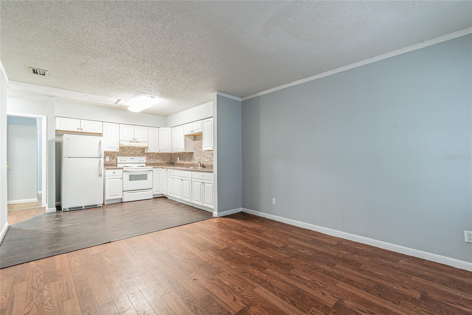 8206 N ELMER ST #B, TAMPA, FL, 33604