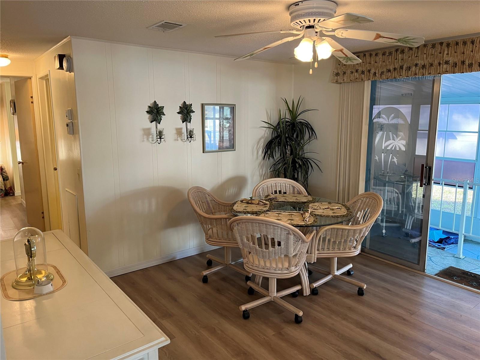 518 CERVINA DR N, VENICE, FL, 34285