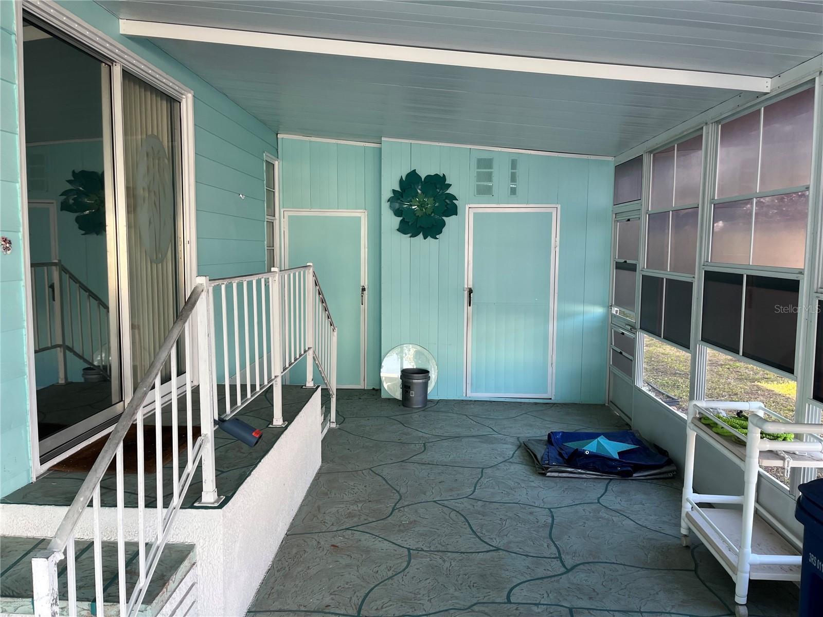 518 CERVINA DR N, VENICE, FL, 34285