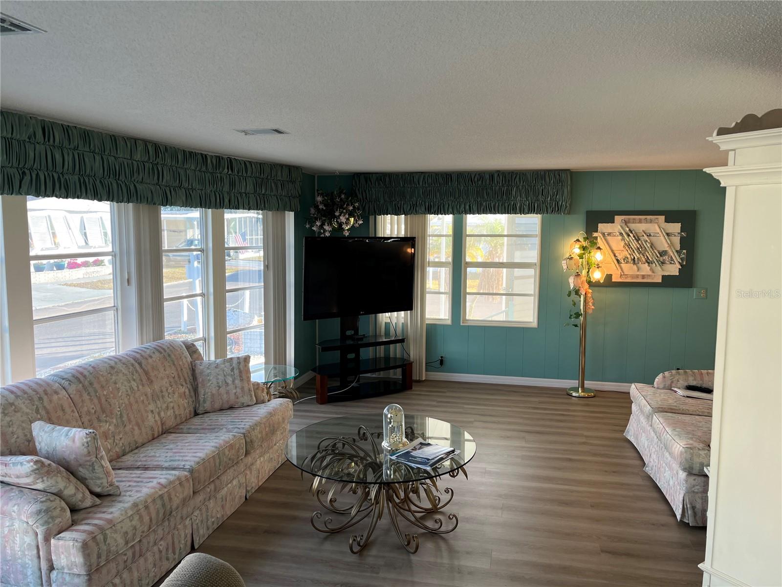 518 CERVINA DR N, VENICE, FL, 34285