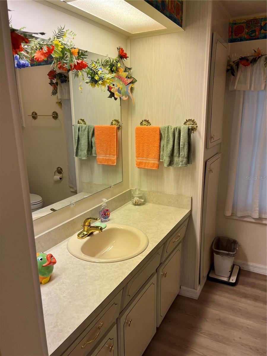 518 CERVINA DR N, VENICE, FL, 34285