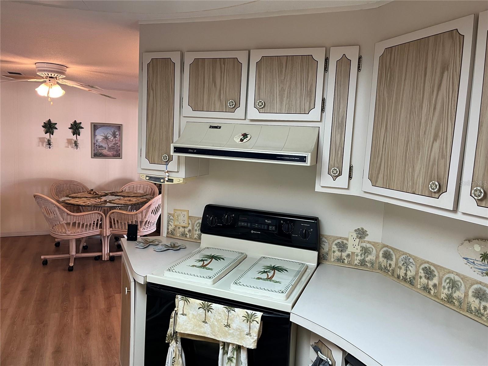 518 CERVINA DR N, VENICE, FL, 34285