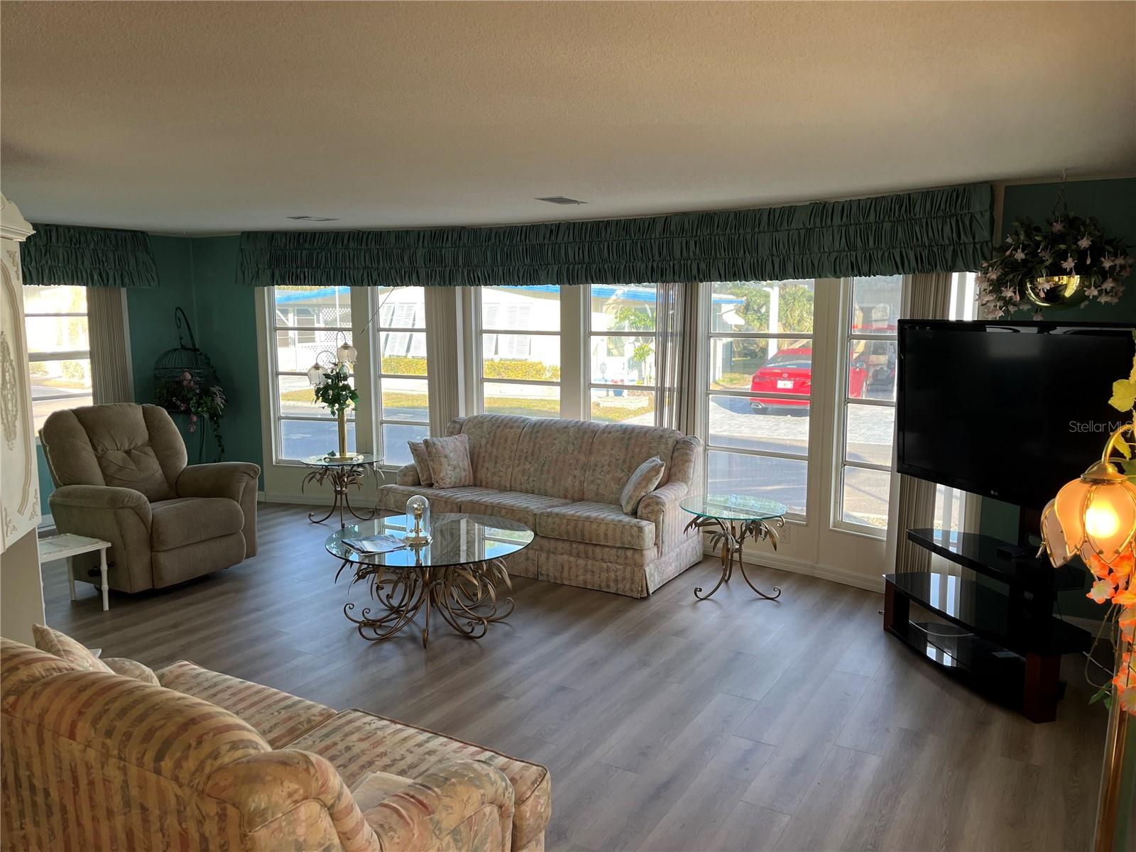 518 CERVINA DR N, VENICE, FL, 34285