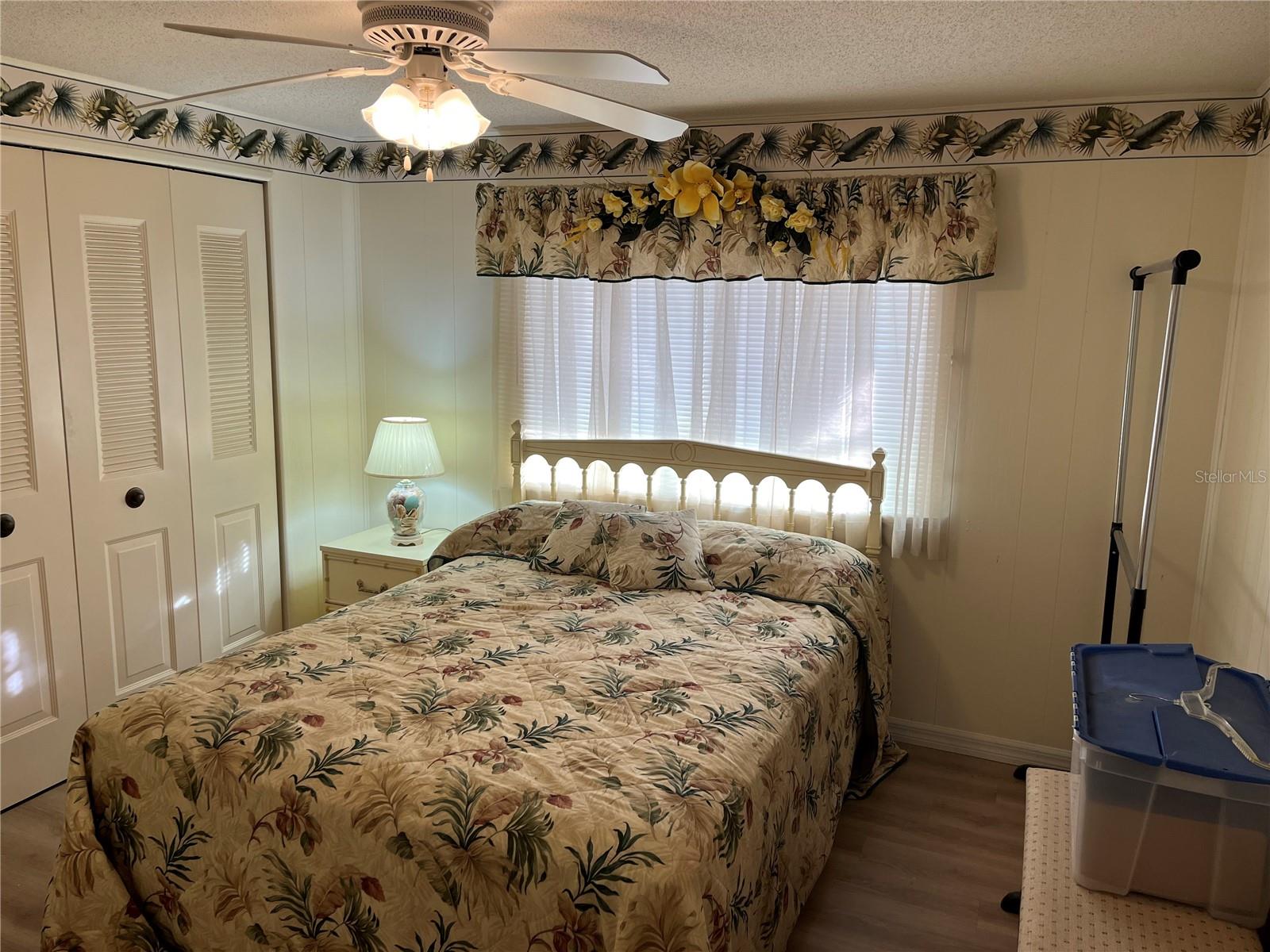 518 CERVINA DR N, VENICE, FL, 34285