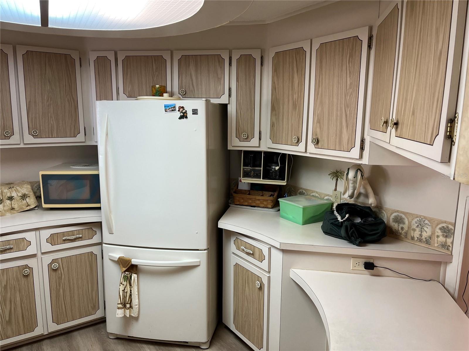 518 CERVINA DR N, VENICE, FL, 34285