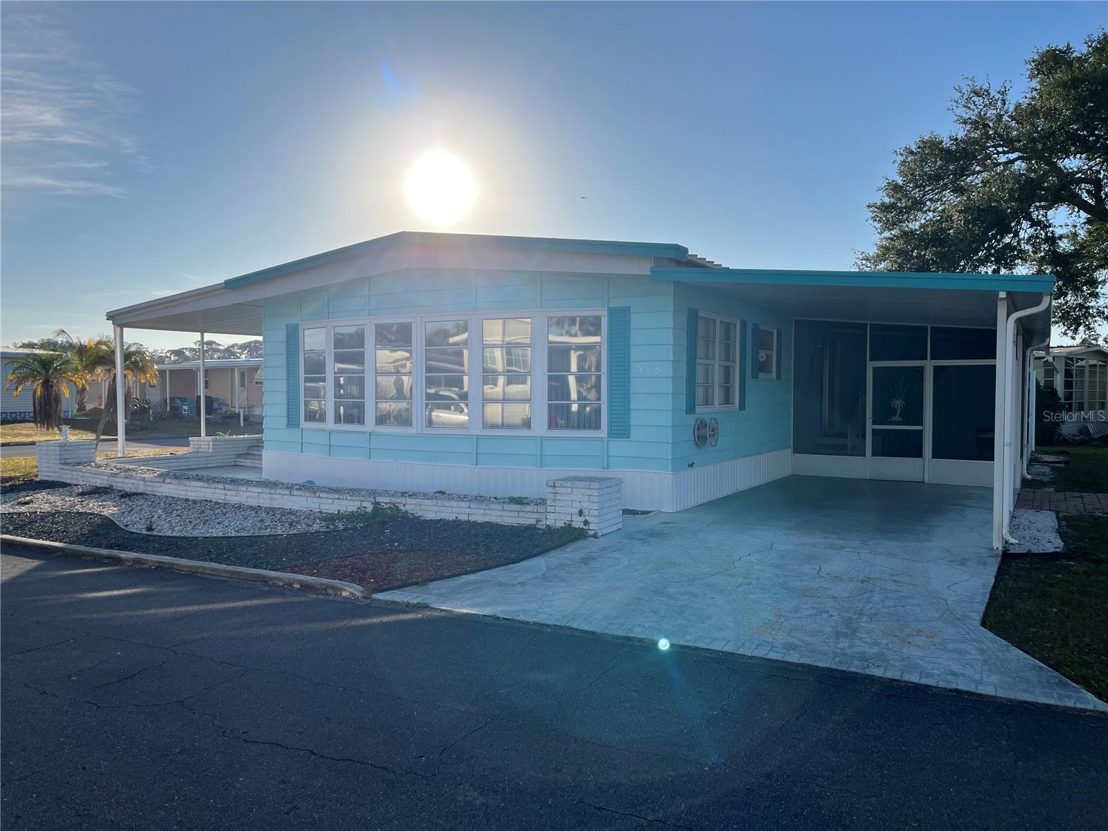 518 CERVINA DR N, VENICE, FL, 34285