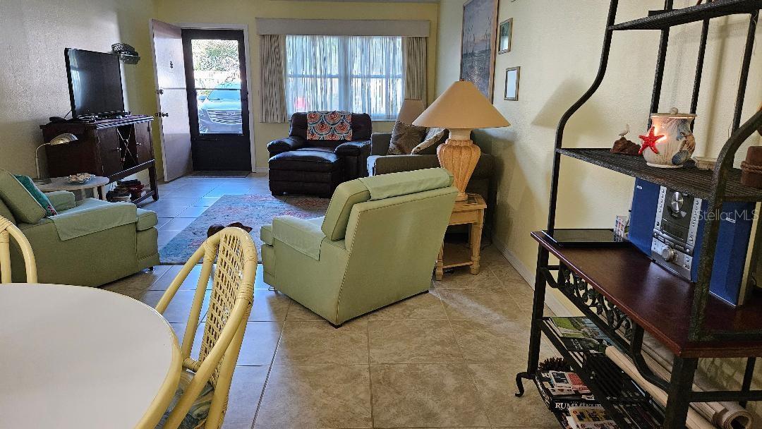 5975 TERRACE PARK DR N #102, ST PETERSBURG, FL, 33709