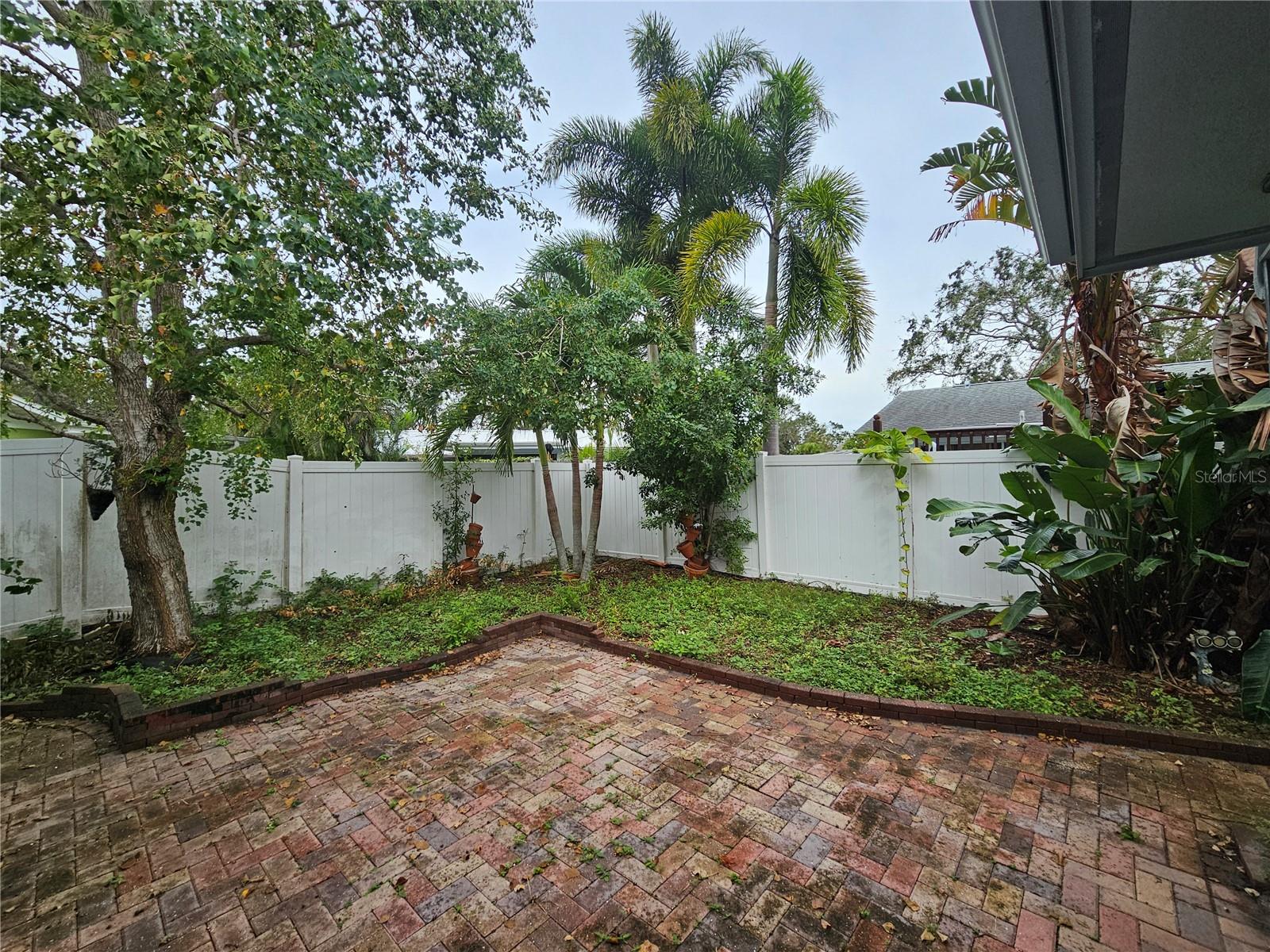 7711 INNIS CT, ST PETERSBURG, FL, 33709