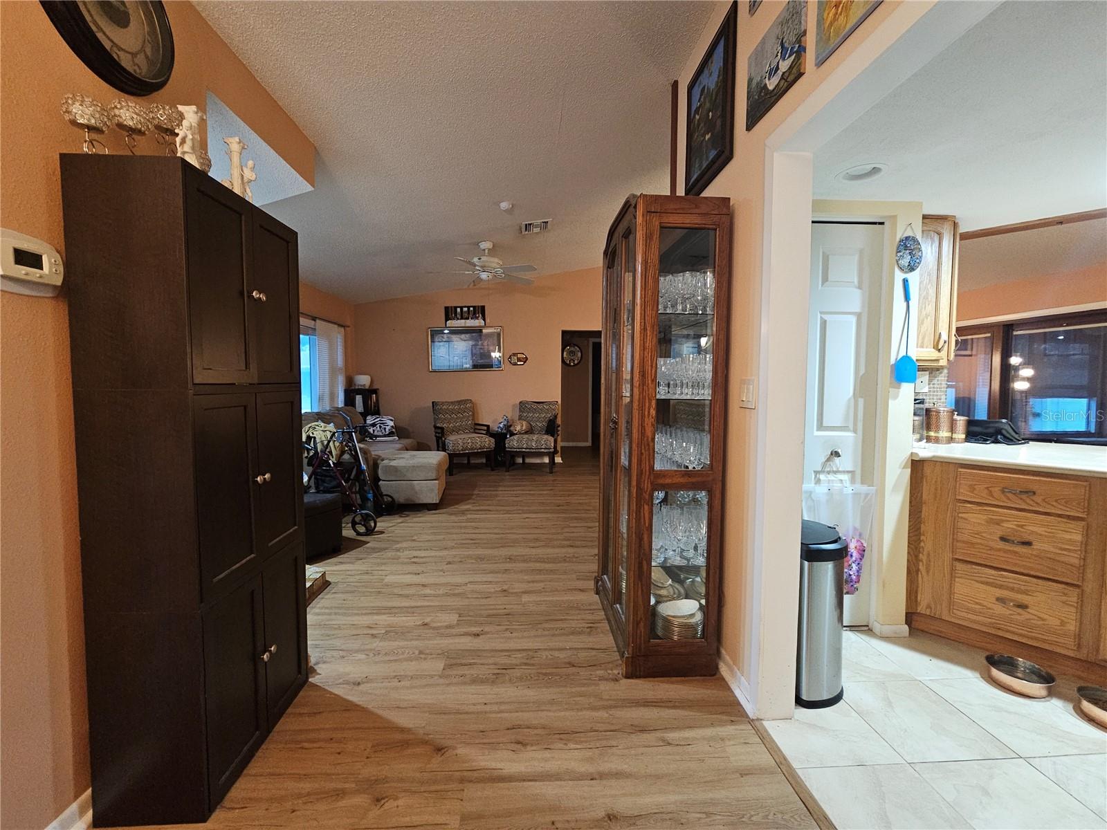 7711 INNIS CT, ST PETERSBURG, FL, 33709