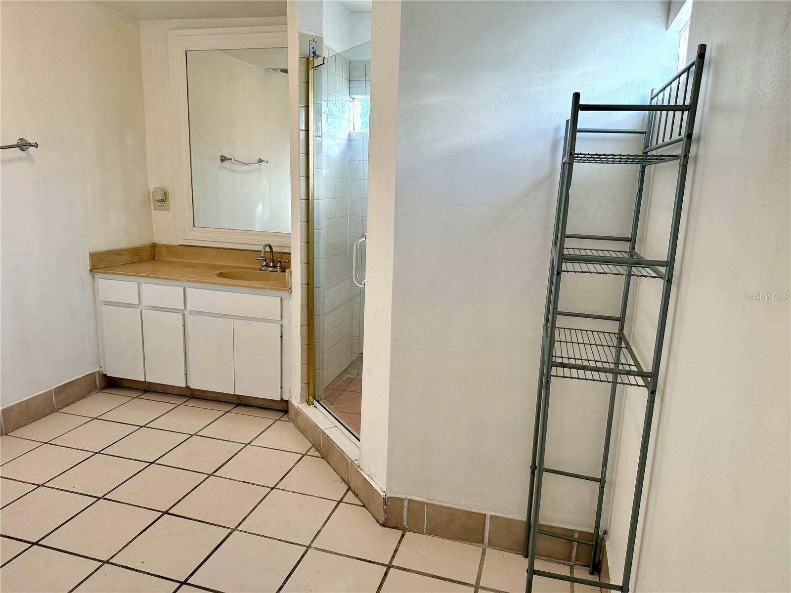 704 GASPARINO CT, SEFFNER, FL, 33584