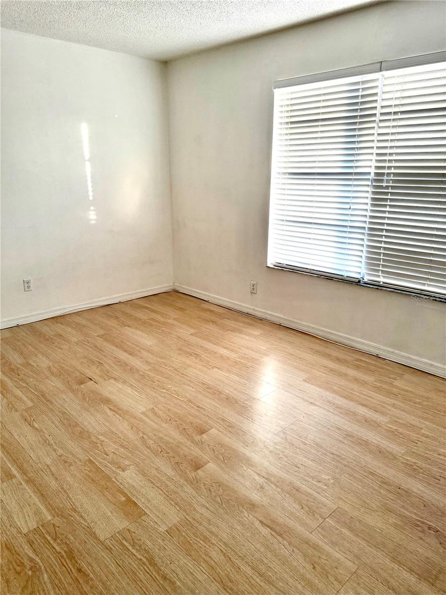 704 GASPARINO CT, SEFFNER, FL, 33584