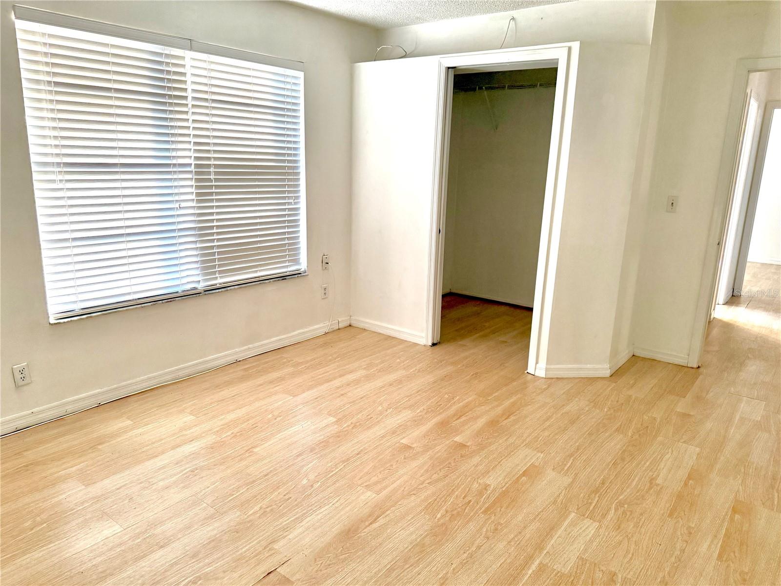 704 GASPARINO CT, SEFFNER, FL, 33584