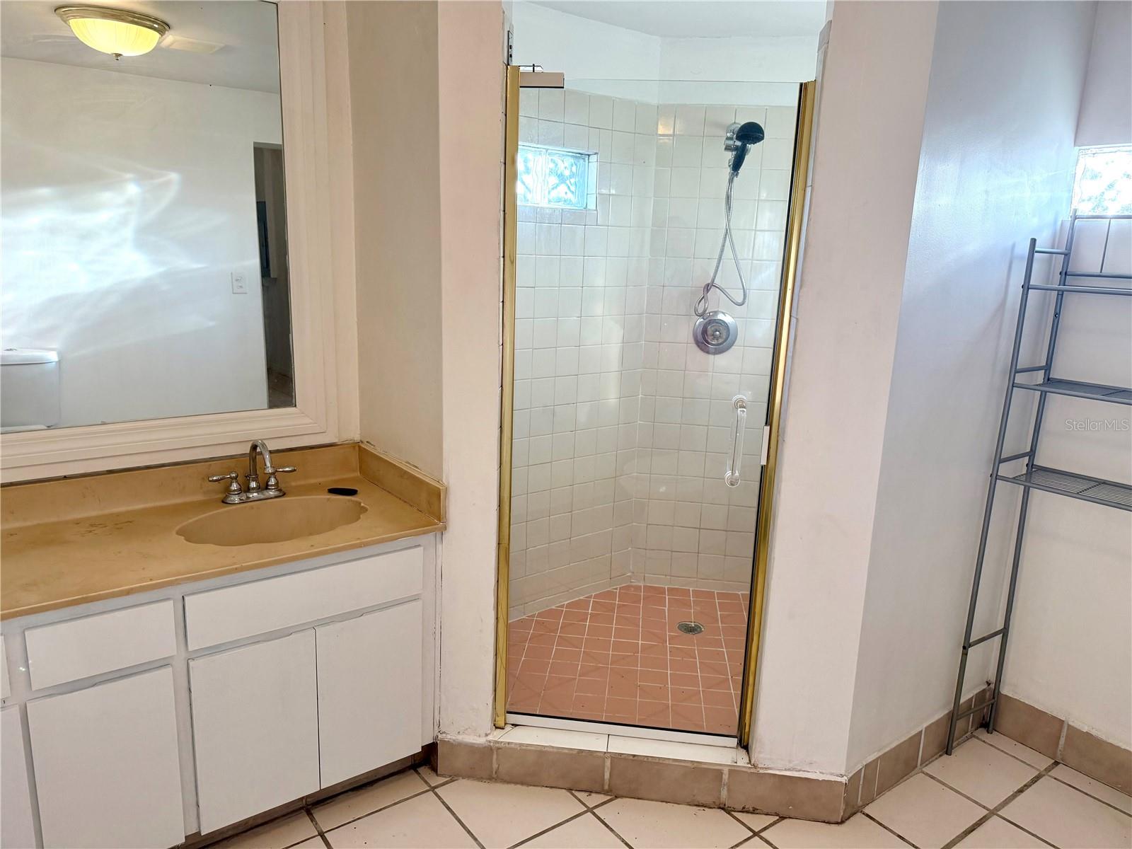 704 GASPARINO CT, SEFFNER, FL, 33584