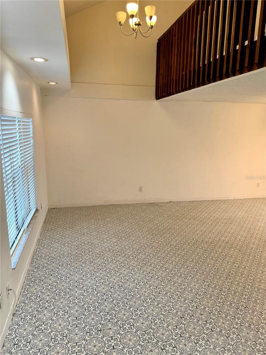 704 GASPARINO CT, SEFFNER, FL, 33584