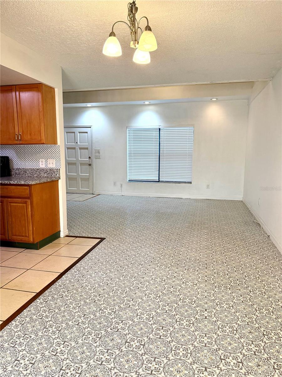 704 GASPARINO CT, SEFFNER, FL, 33584