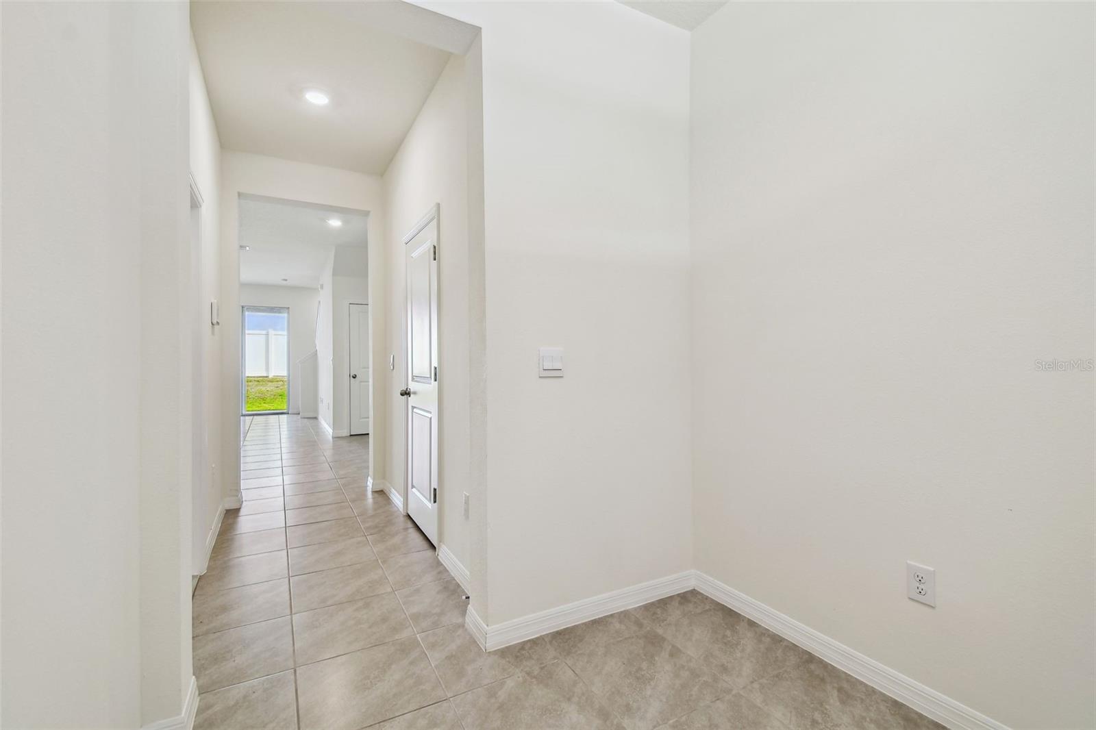 9271 ROCK HARBOUR WAY, TAMPA, FL, 33637