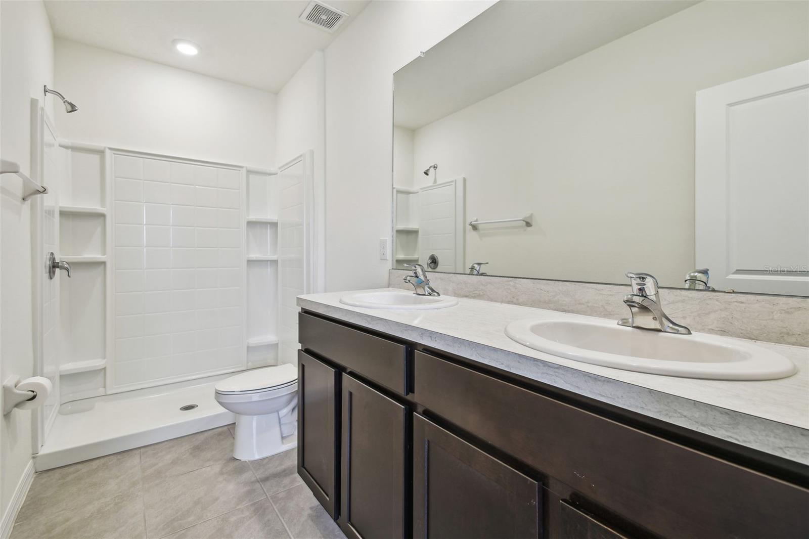 9271 ROCK HARBOUR WAY, TAMPA, FL, 33637