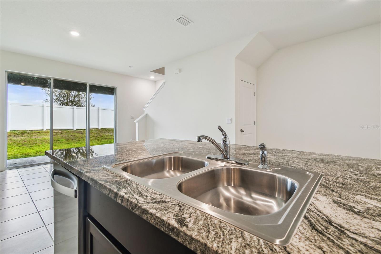 9271 ROCK HARBOUR WAY, TAMPA, FL, 33637
