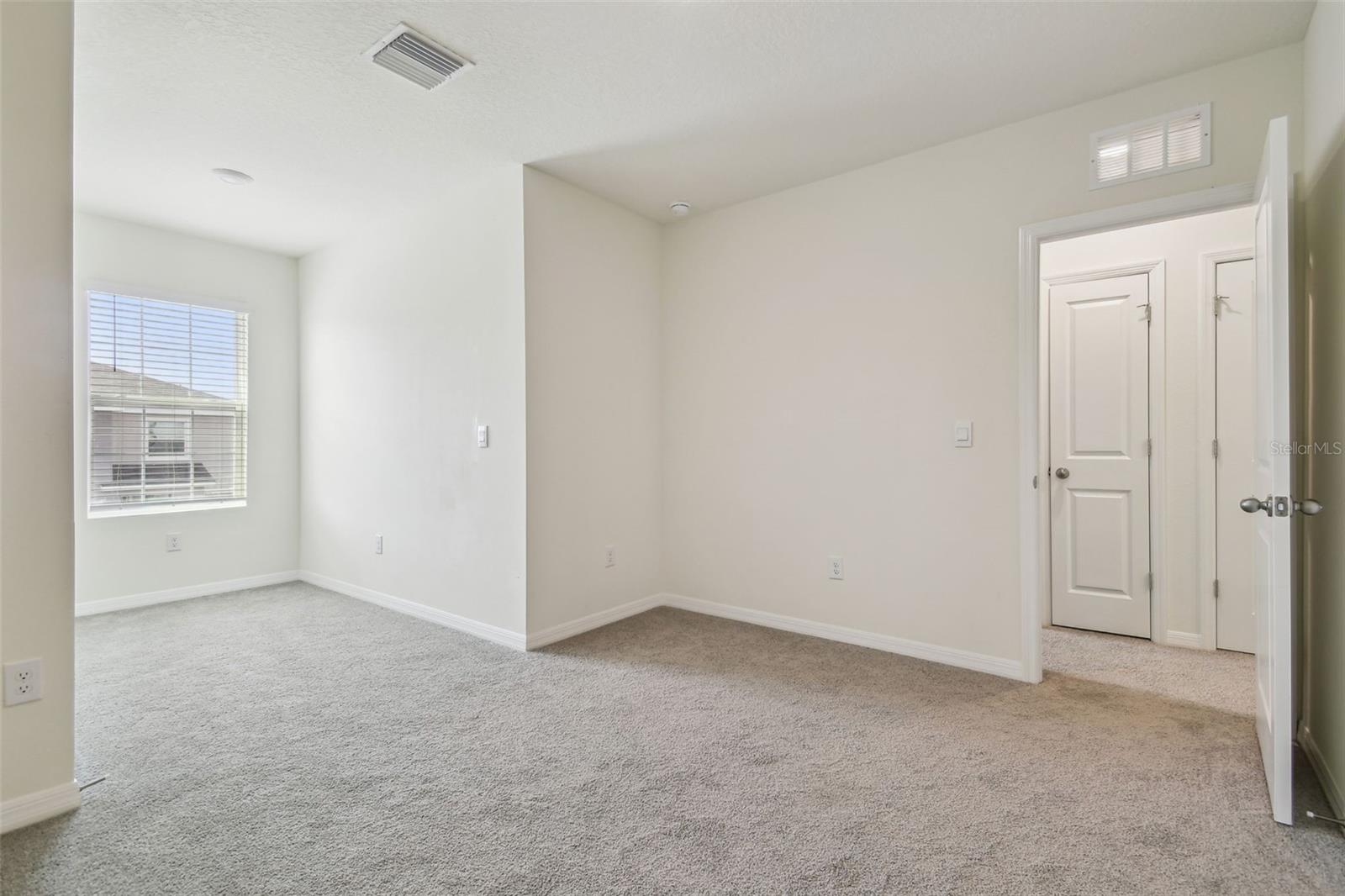 9271 ROCK HARBOUR WAY, TAMPA, FL, 33637
