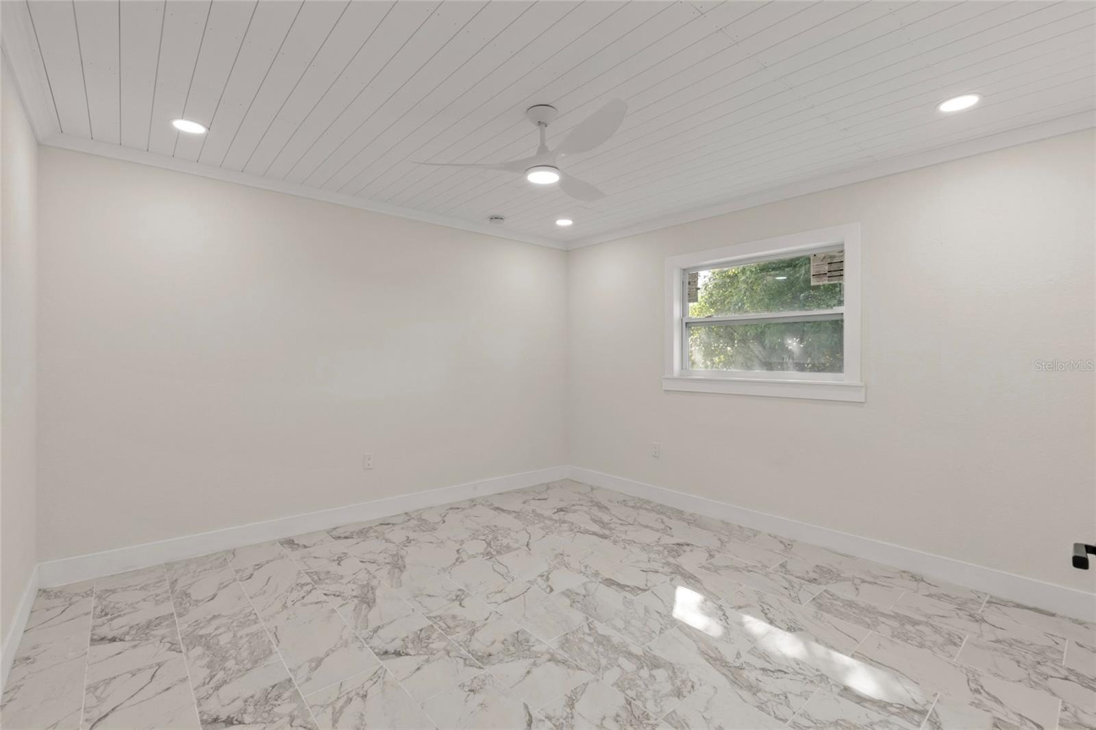 22352 BUFFALO AVE, PORT CHARLOTTE, FL, 33952