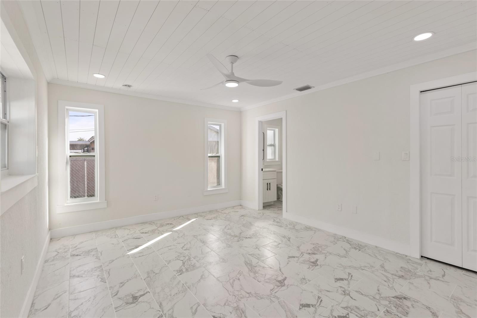 22352 BUFFALO AVE, PORT CHARLOTTE, FL, 33952