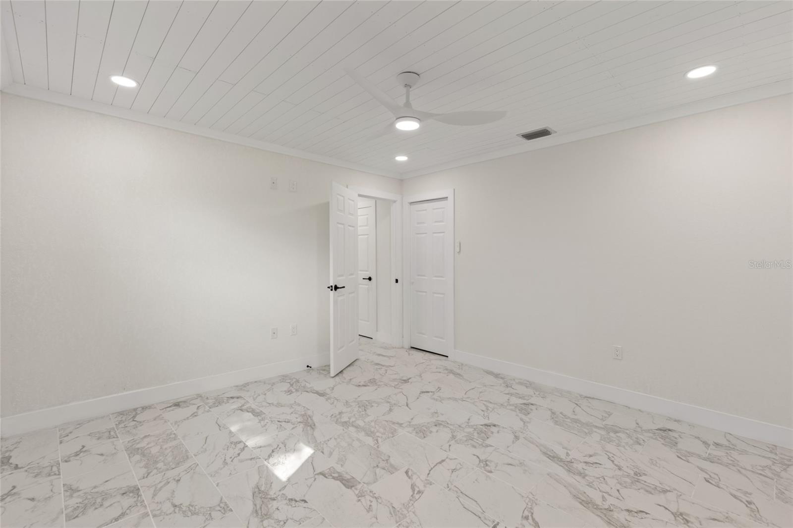 22352 BUFFALO AVE, PORT CHARLOTTE, FL, 33952