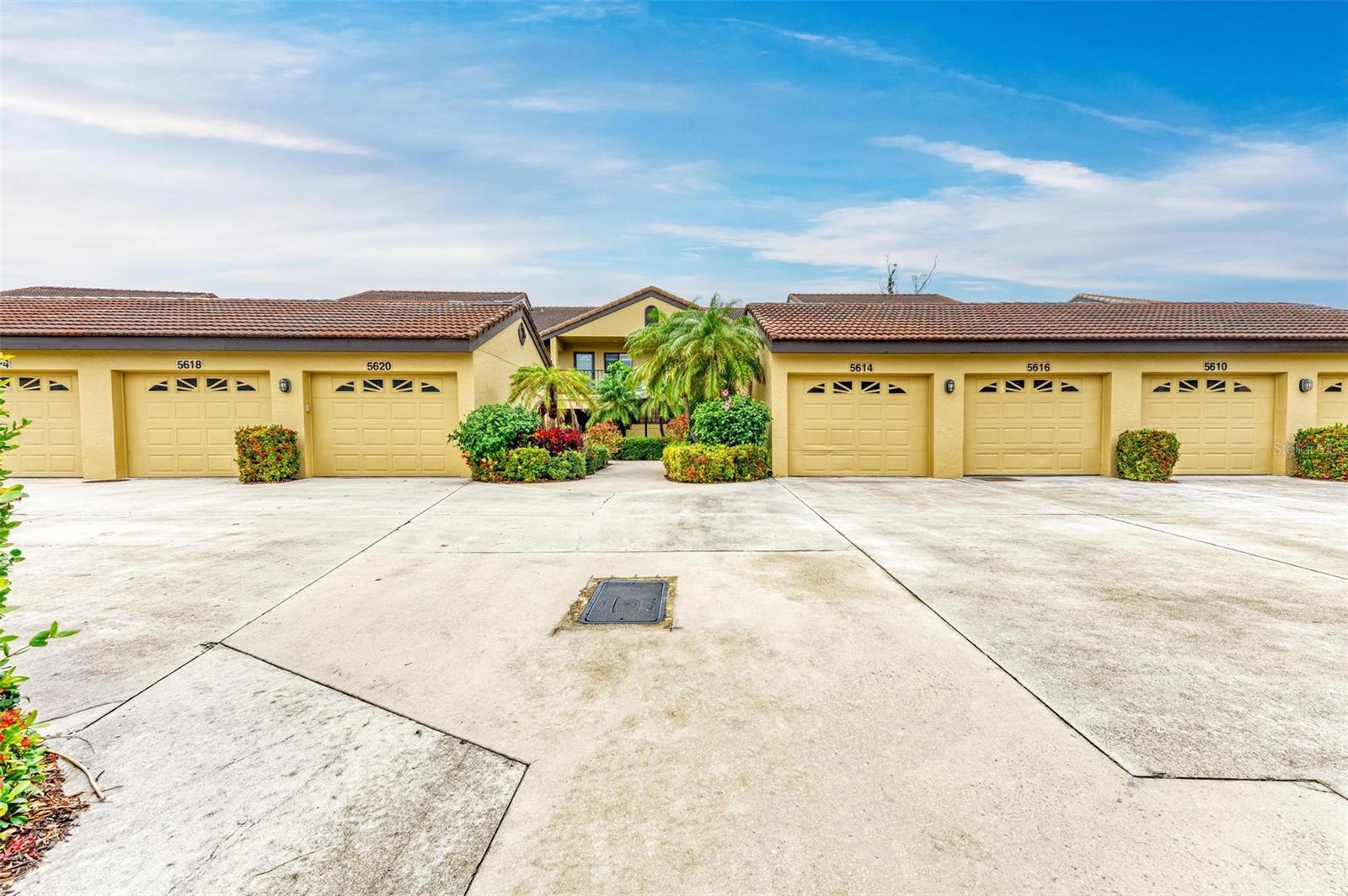 5612 ASHTON LAKE DR #5612, SARASOTA, FL, 34231