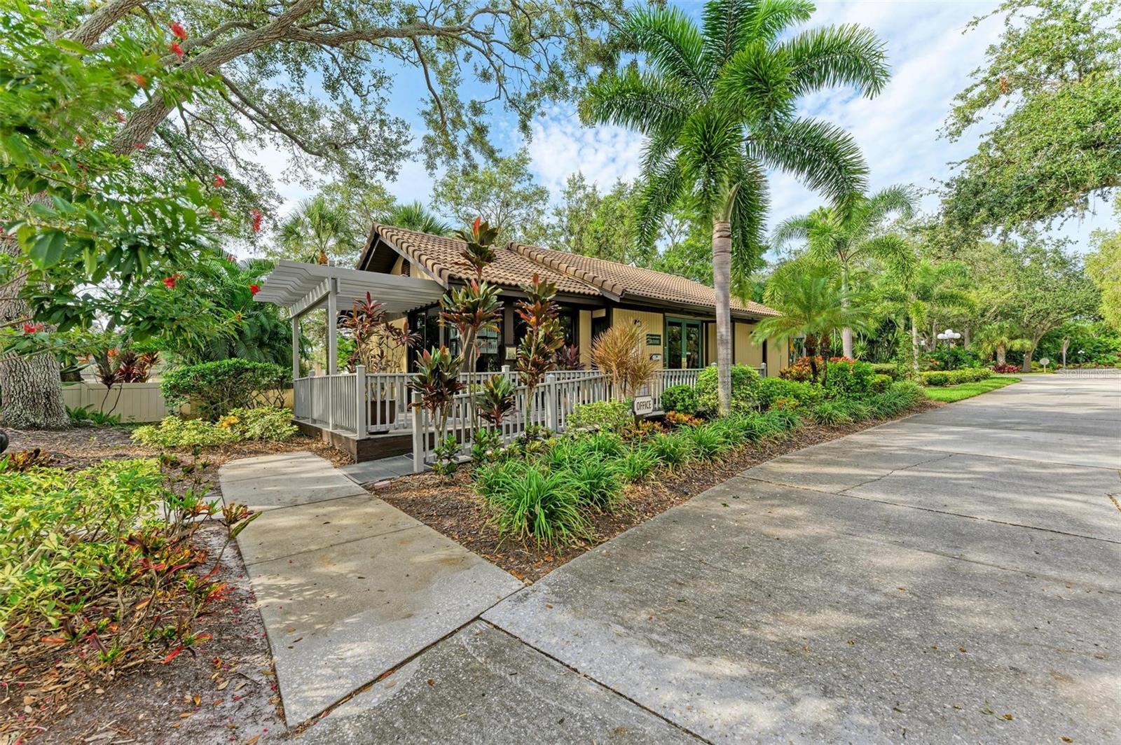 5612 ASHTON LAKE DR #5612, SARASOTA, FL, 34231