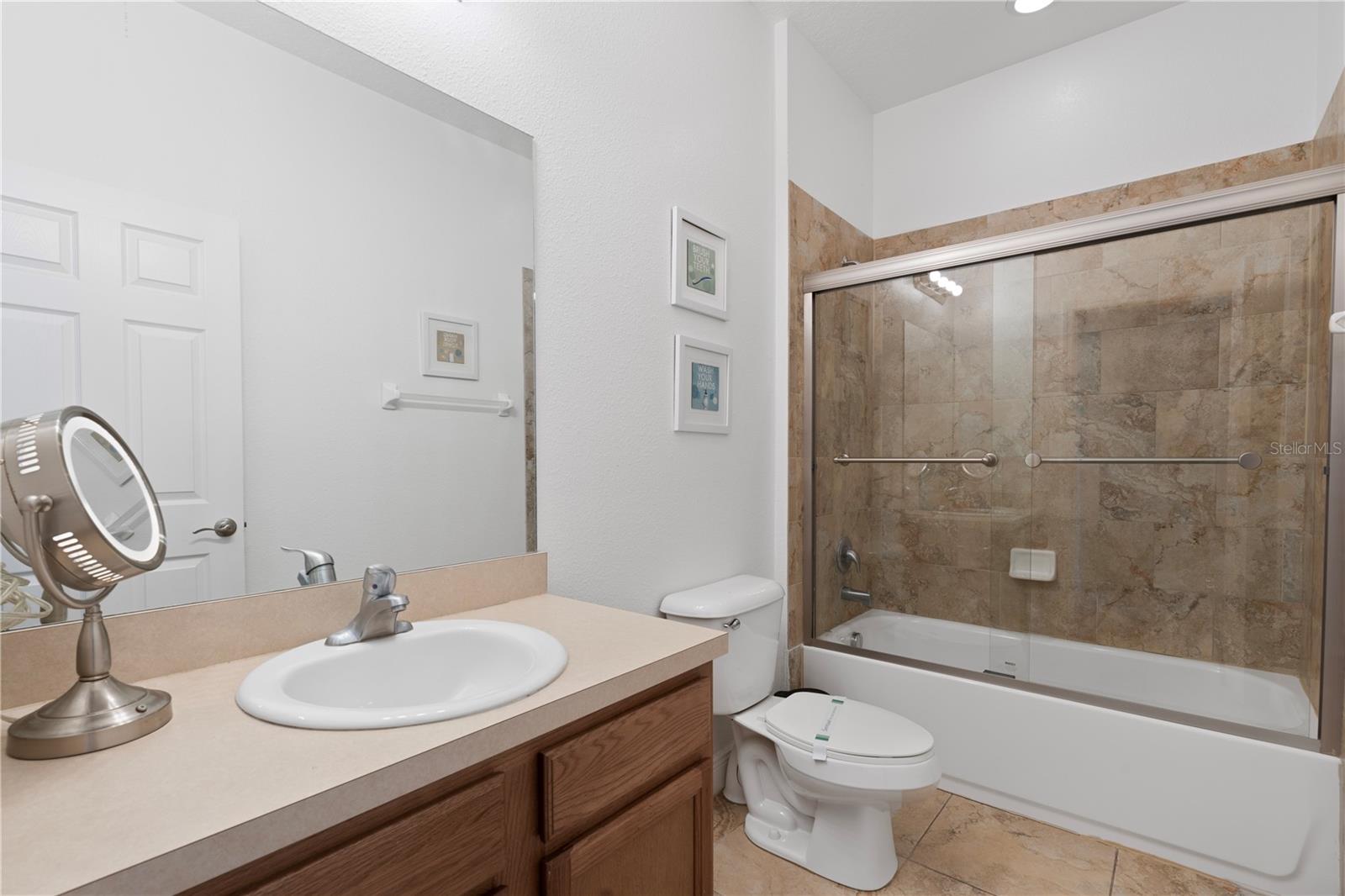 526 LAKE SHORE PKWY, DAVENPORT, FL, 33896