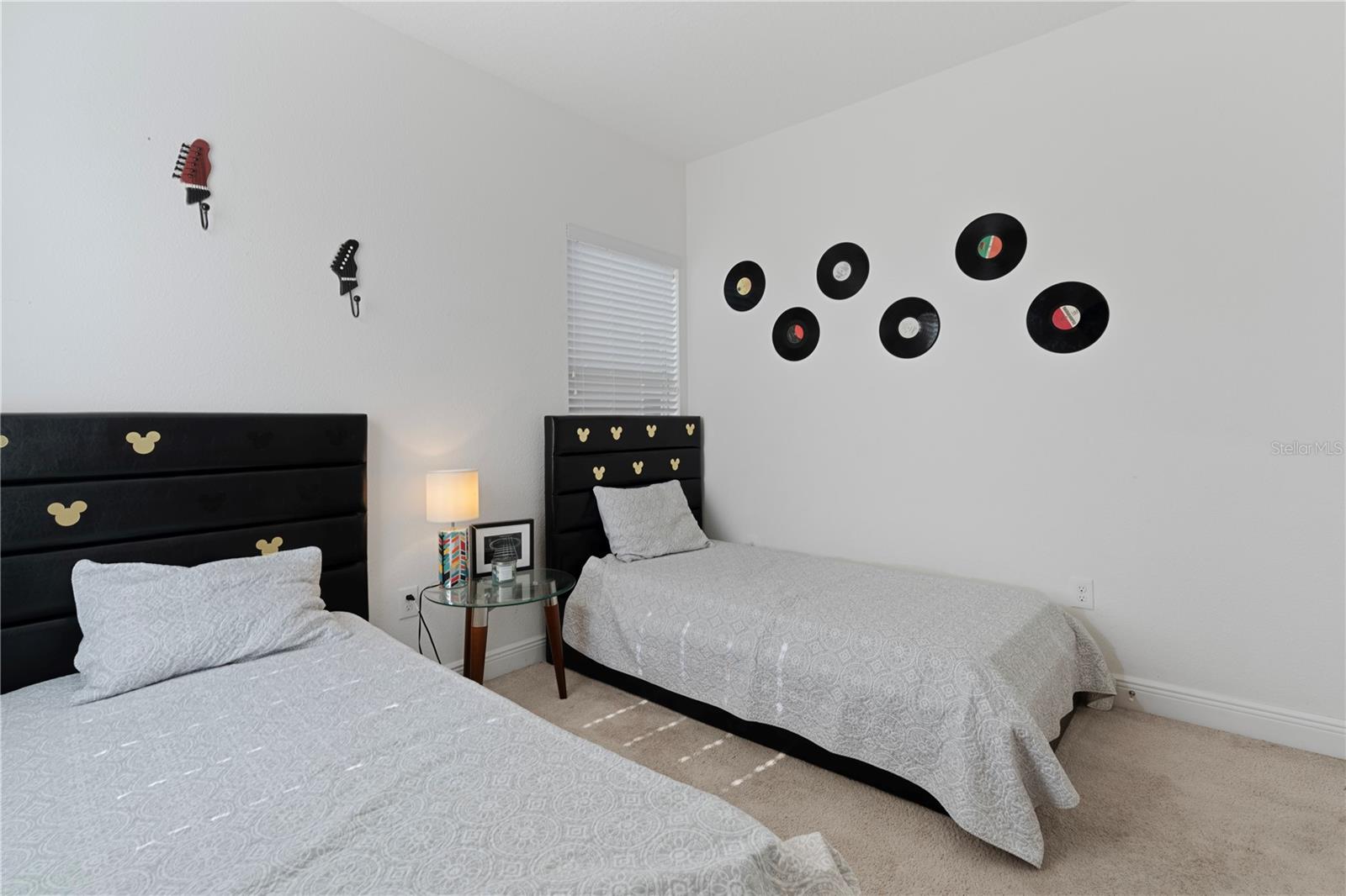 526 LAKE SHORE PKWY, DAVENPORT, FL, 33896