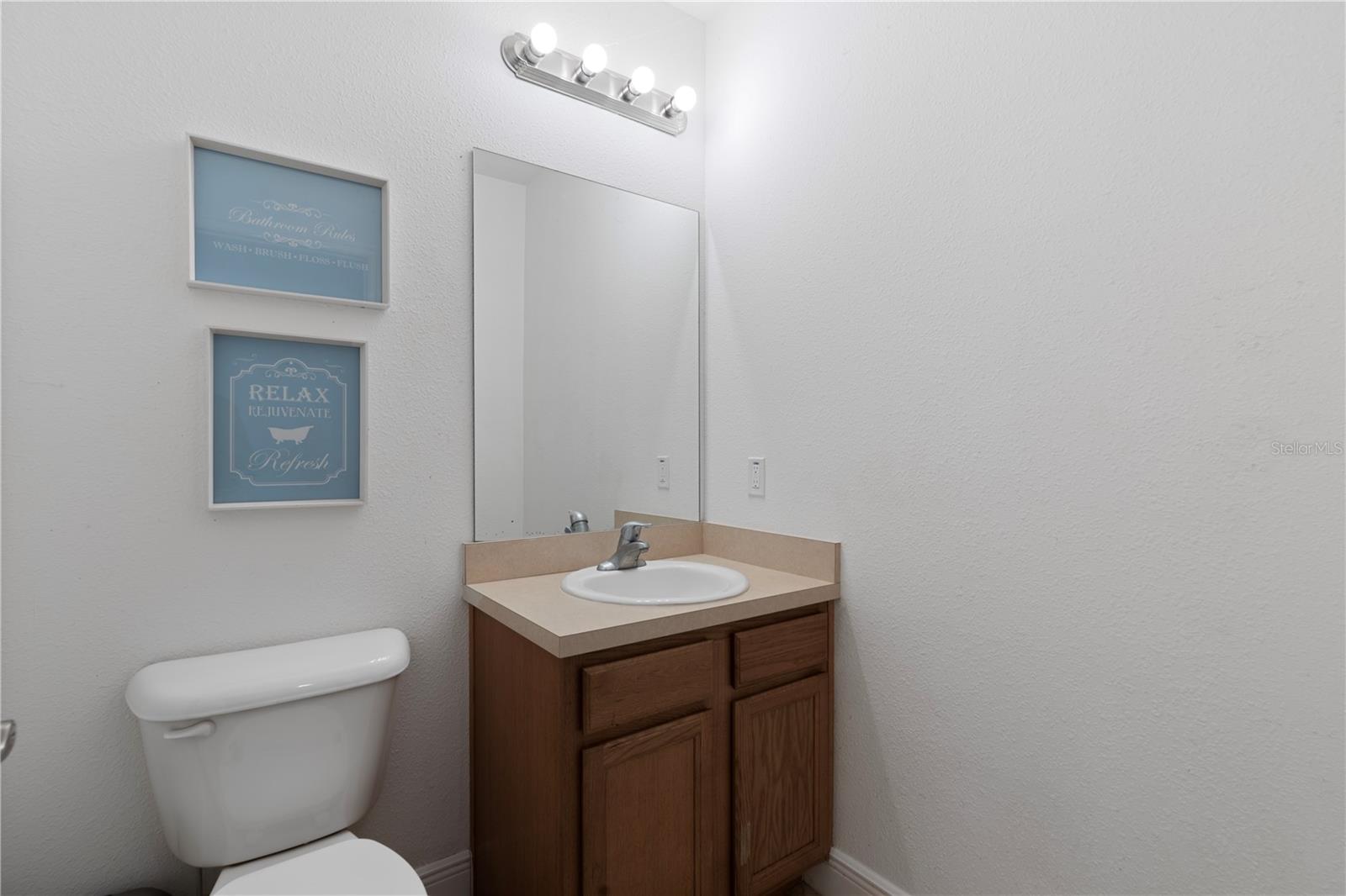 526 LAKE SHORE PKWY, DAVENPORT, FL, 33896