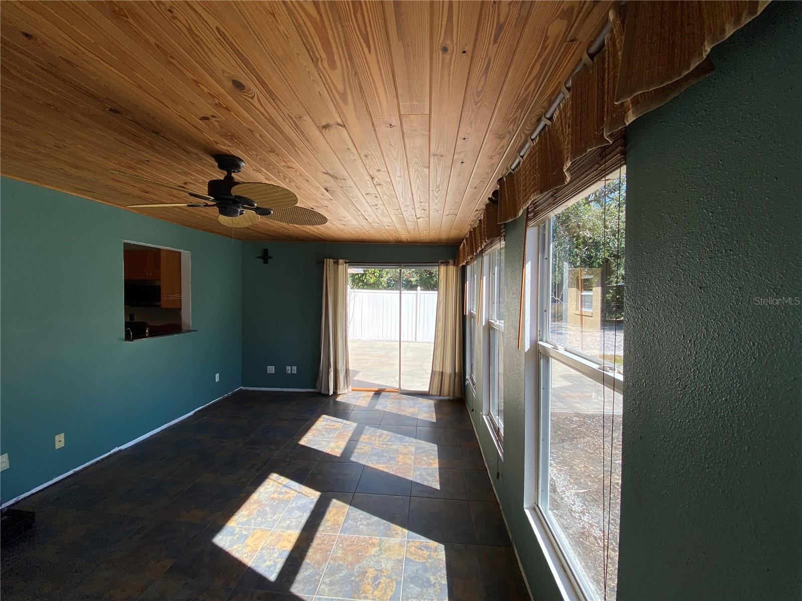 7307 9TH AVE NW, BRADENTON, FL, 34209