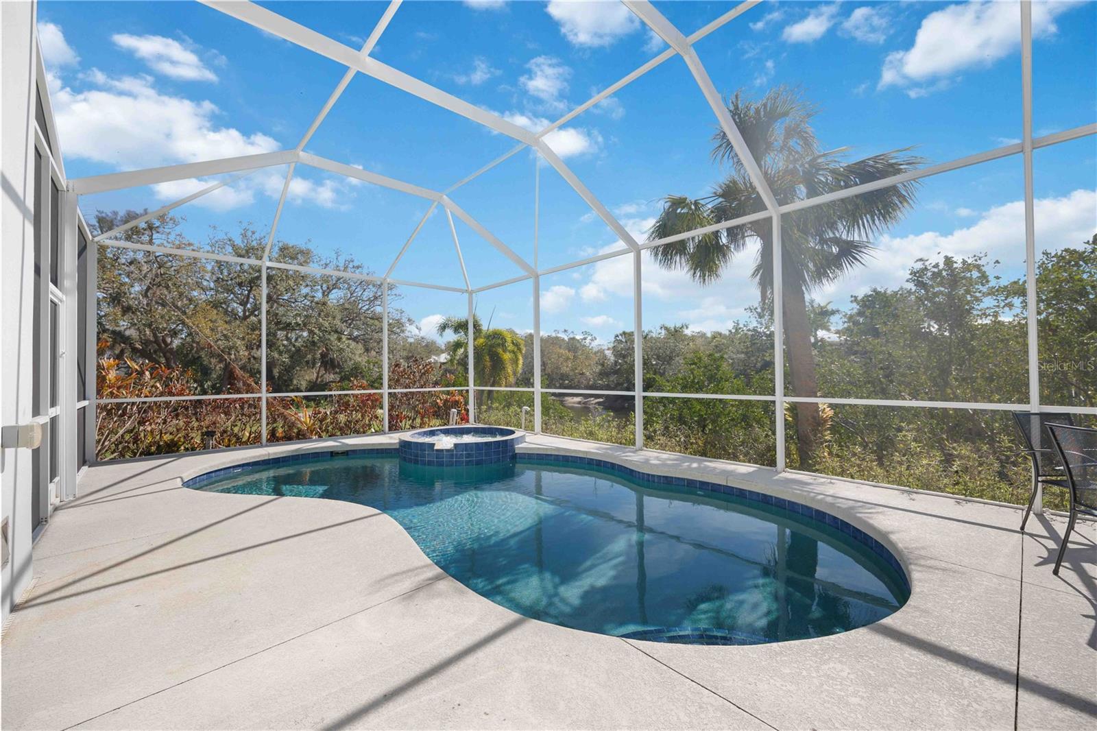 2458 WHIPPOORWILL CIR, SARASOTA, FL, 34231