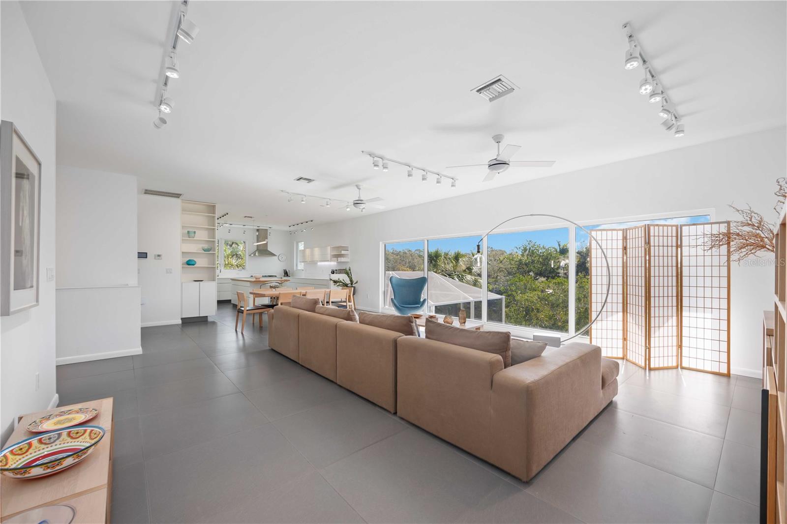 2458 WHIPPOORWILL CIR, SARASOTA, FL, 34231