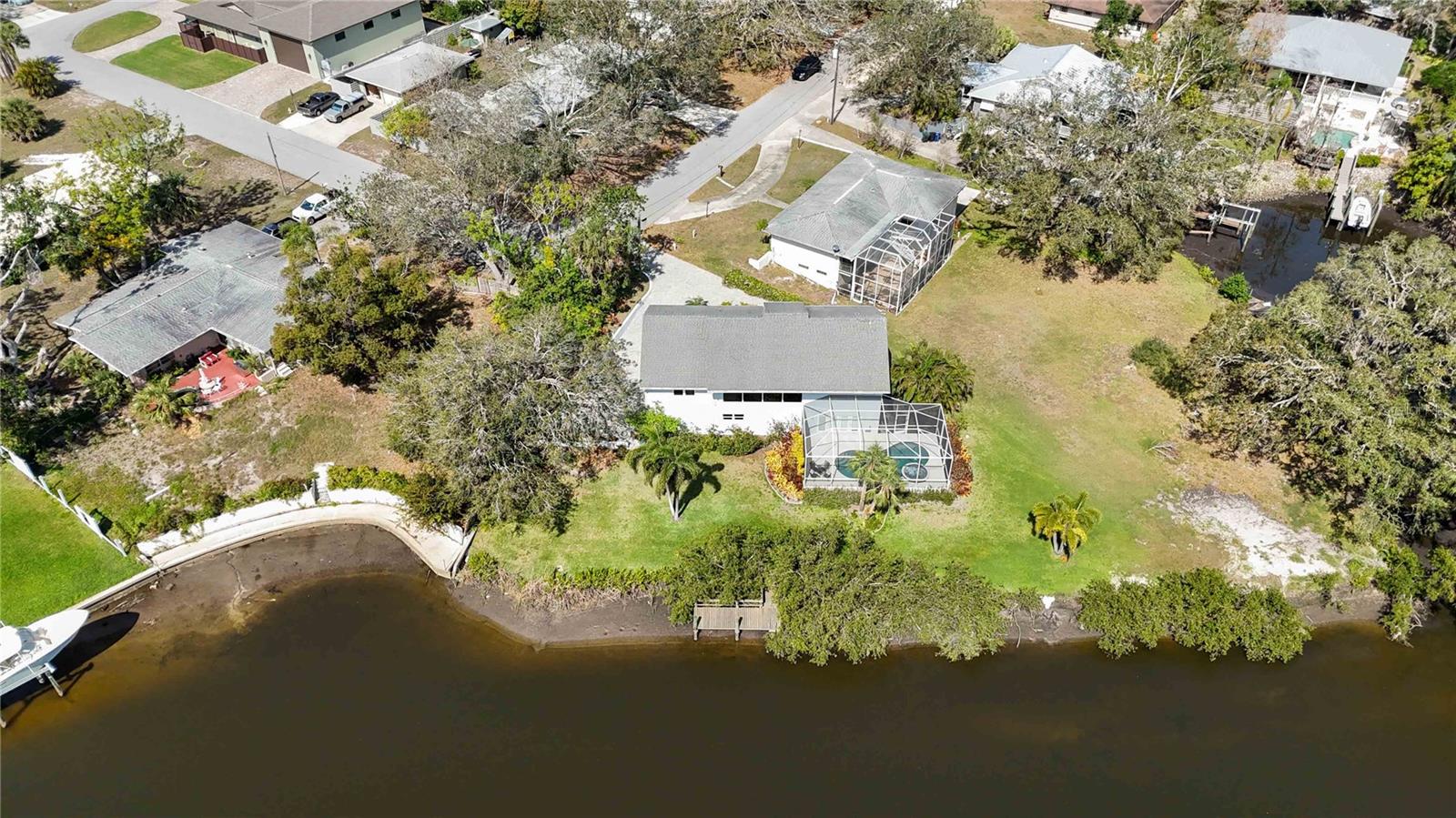 2458 WHIPPOORWILL CIR, SARASOTA, FL, 34231
