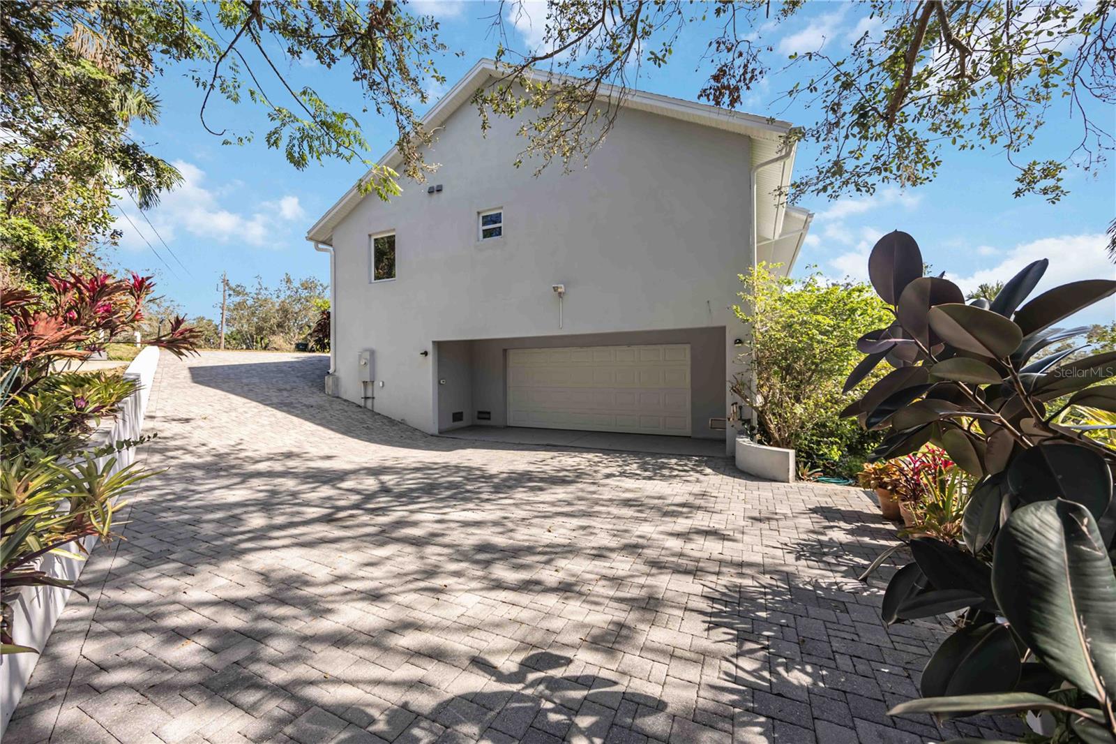 2458 WHIPPOORWILL CIR, SARASOTA, FL, 34231
