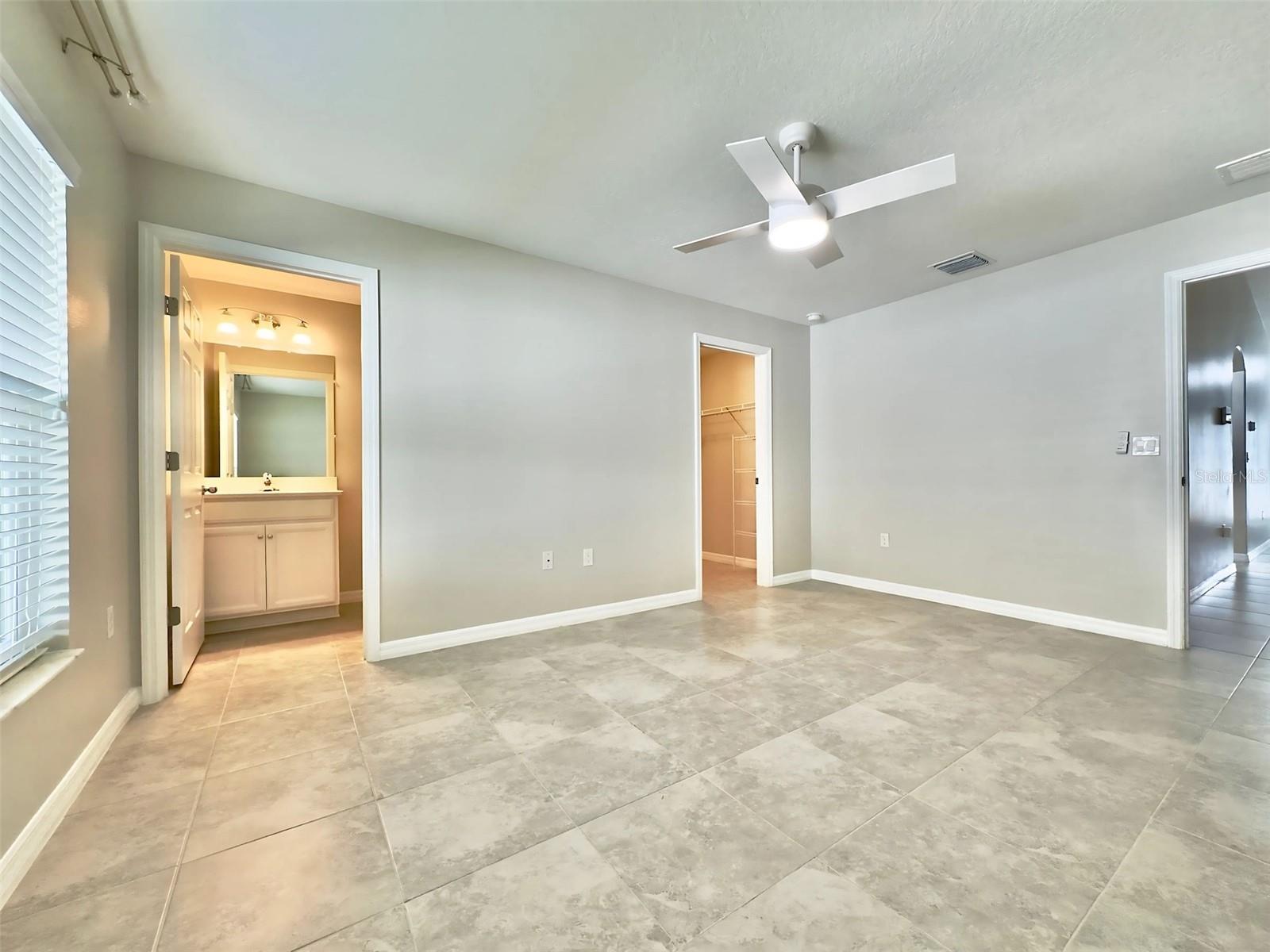 8 LINDA PL #B, PALM COAST, FL, 32137