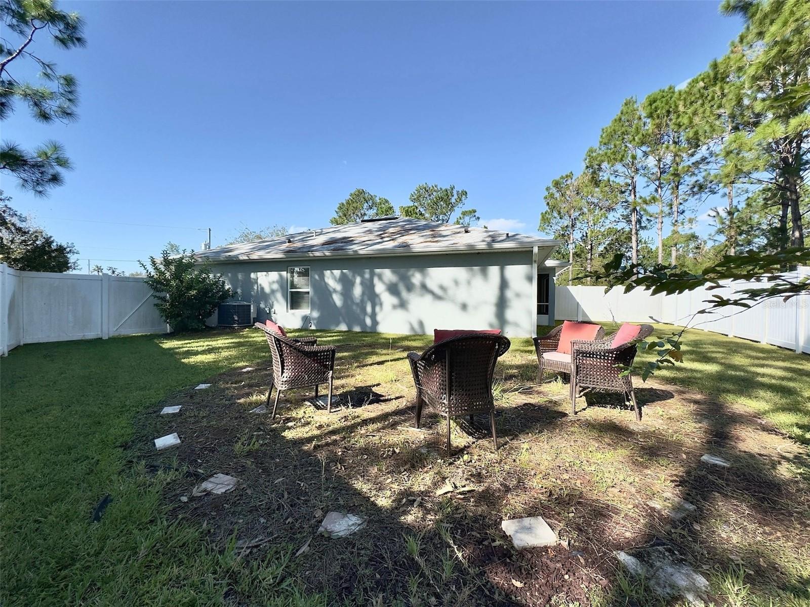 8 LINDA PL #B, PALM COAST, FL, 32137