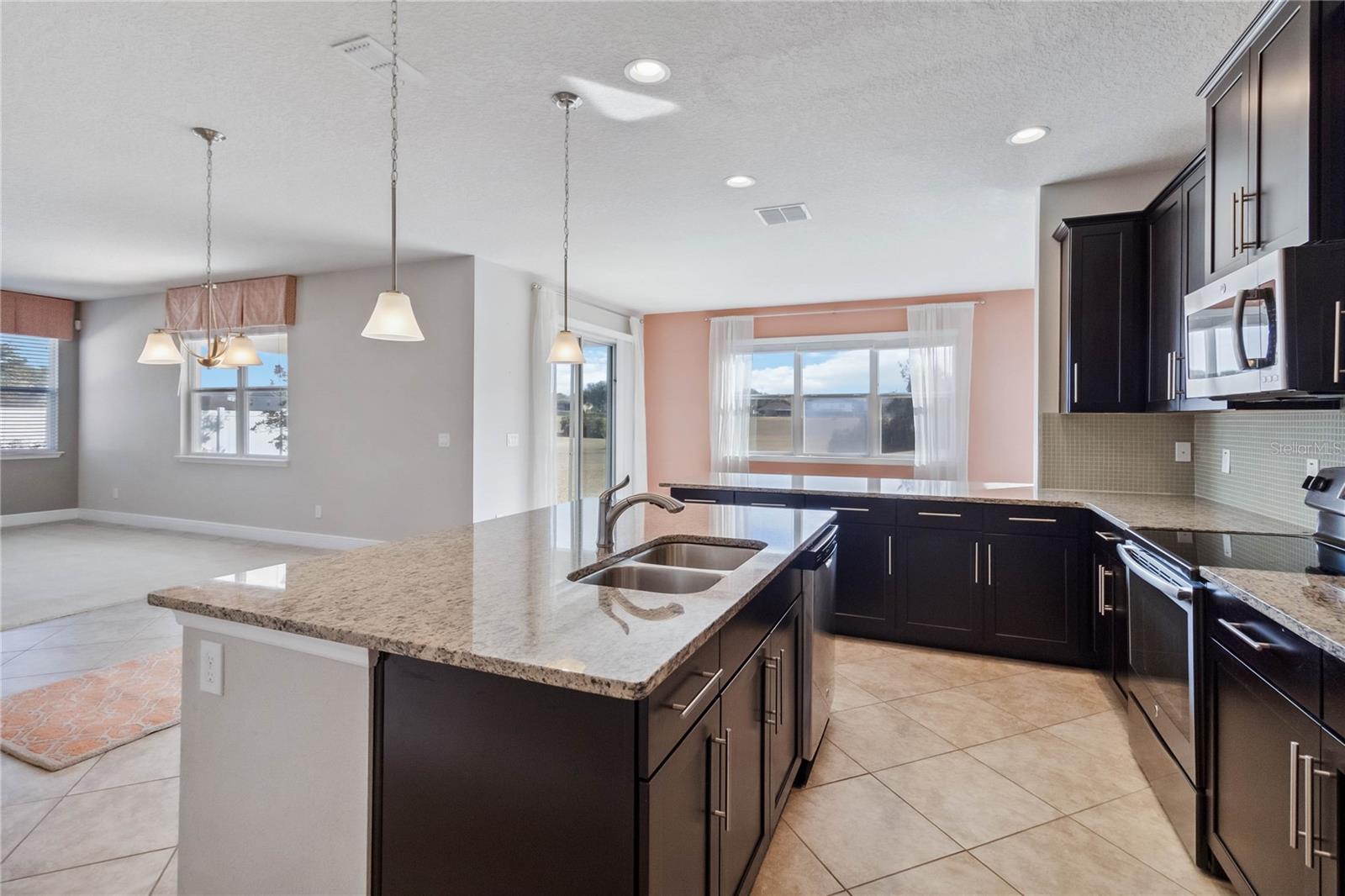 2016 SANDERLIN POINT LOOP, APOPKA, FL, 32703