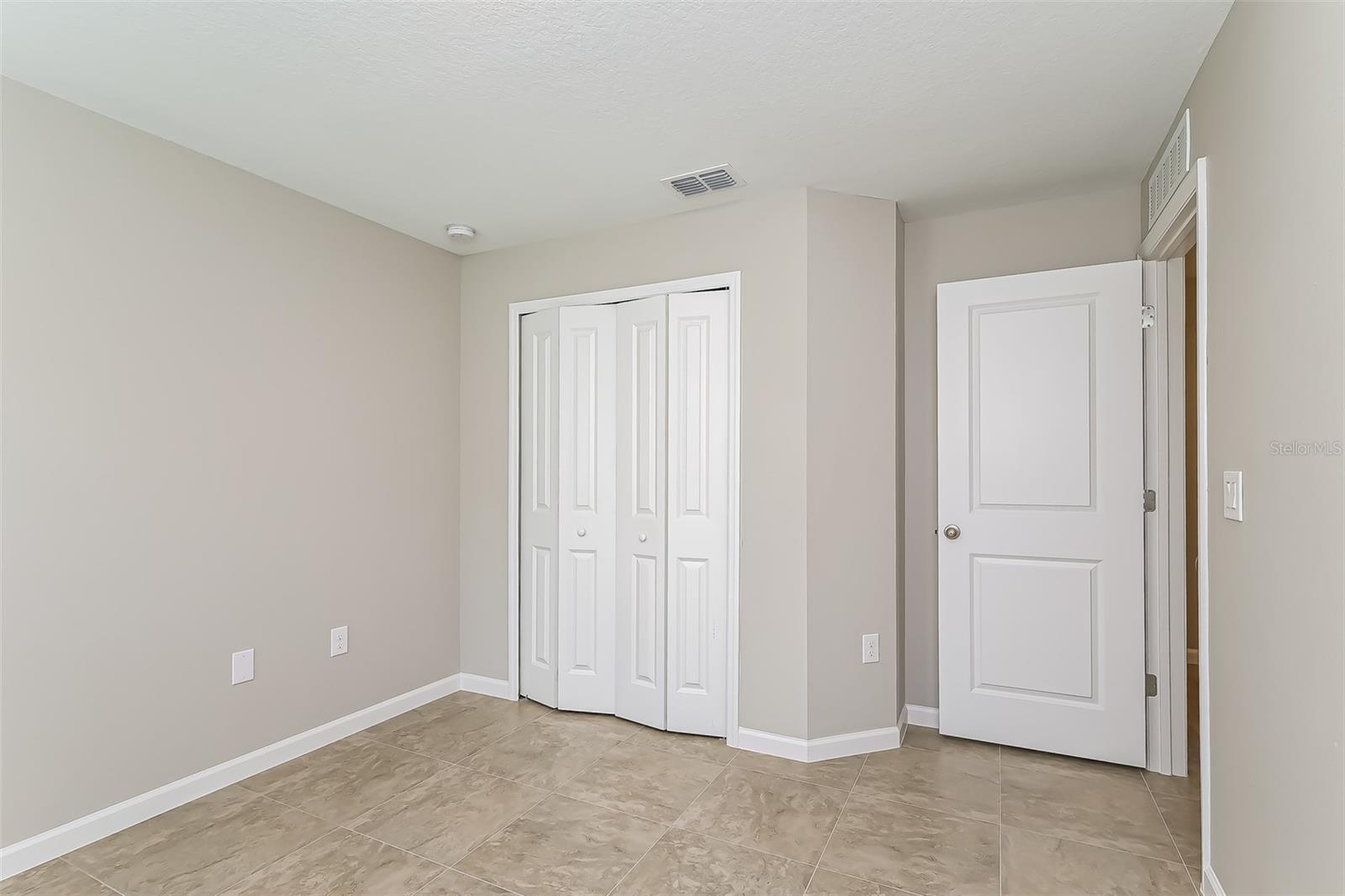 215 SOUTHERN BREEZE LOOP, WINTER HAVEN, FL, 33880