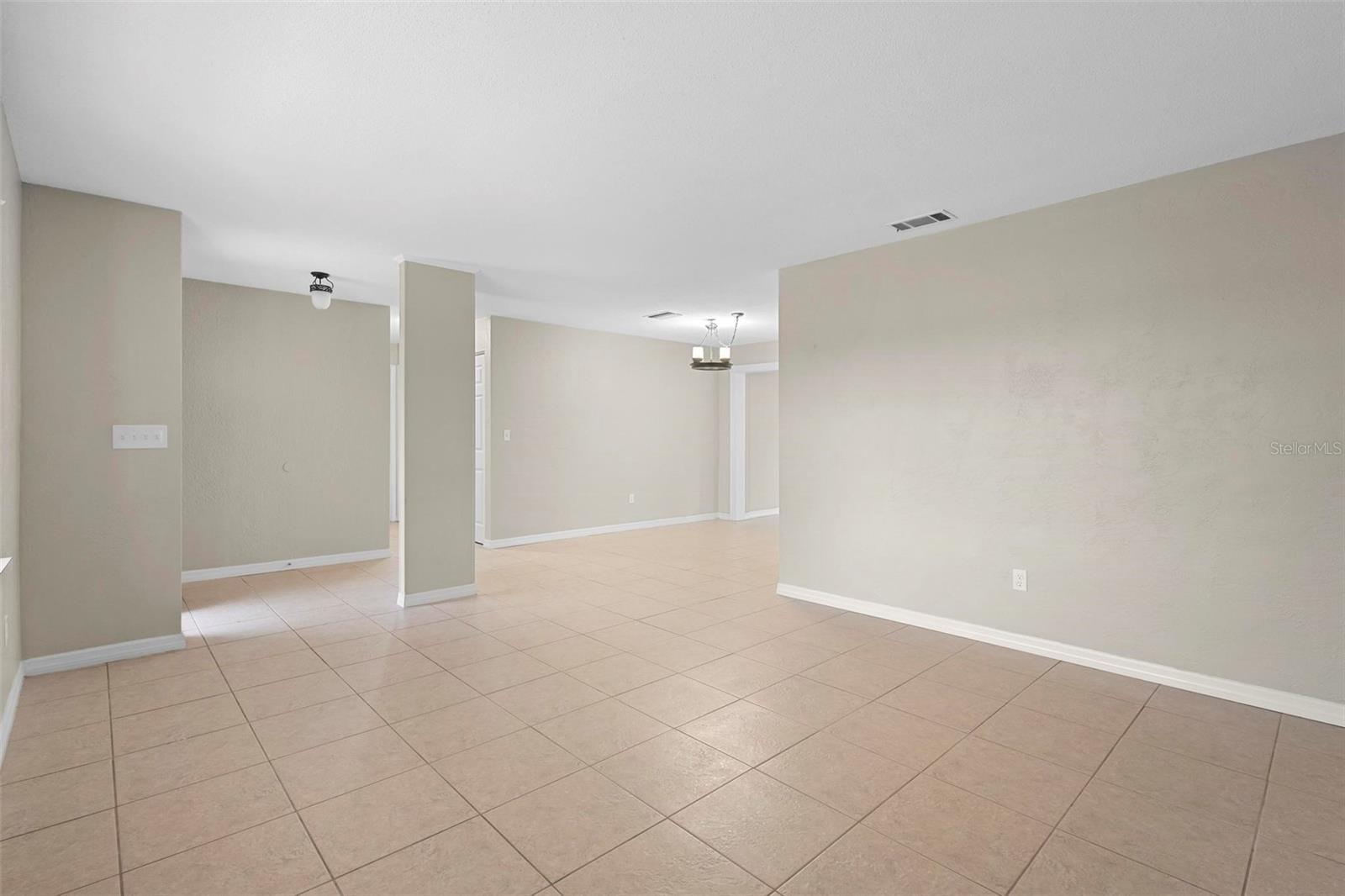 1258 E FOWLER DR, DELTONA, FL, 32725