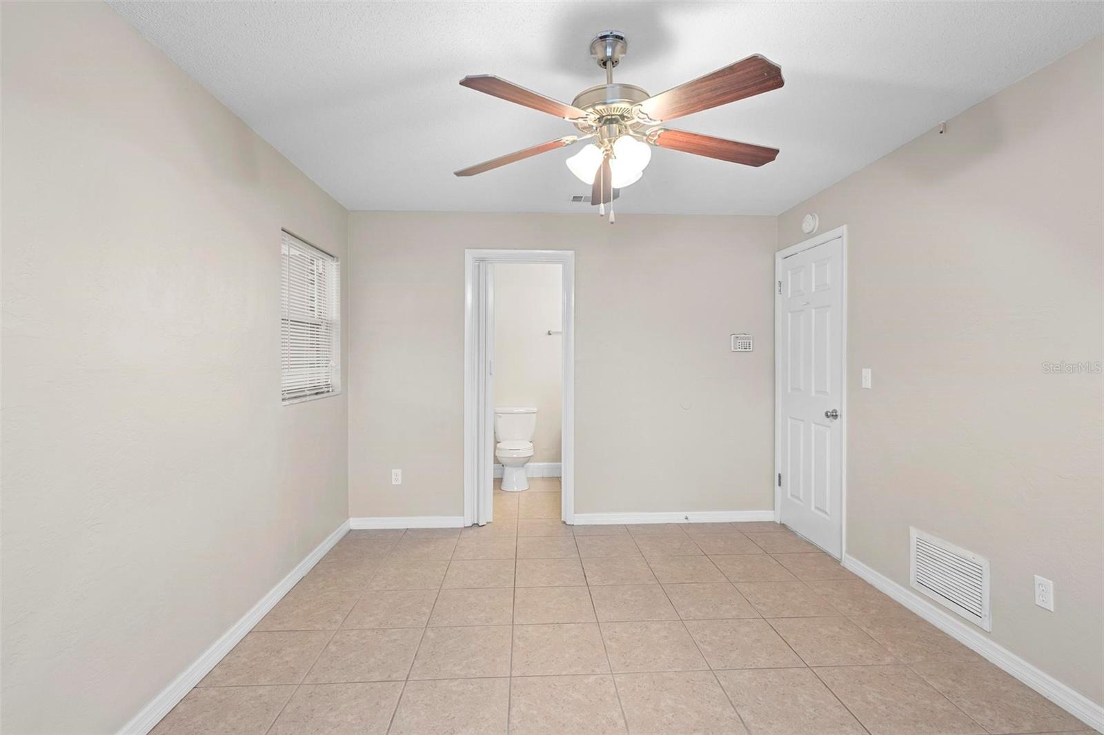 1258 E FOWLER DR, DELTONA, FL, 32725