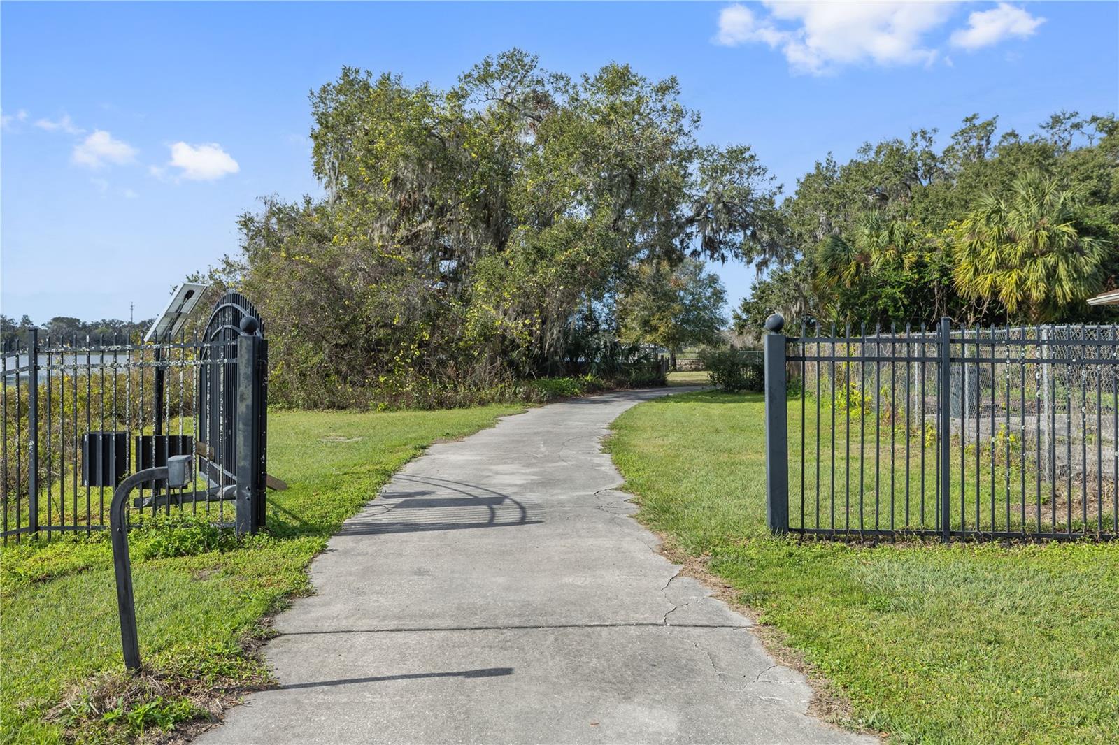 405 CHASTAIN RD, SEFFNER, FL, 33584