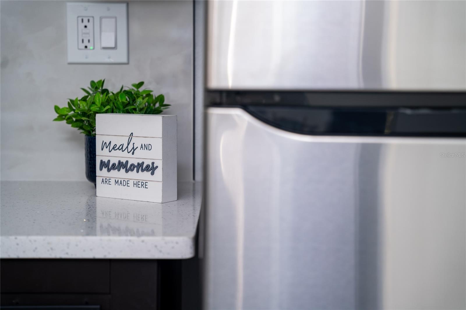 4401 SHORE ACRES BLVD NE, ST PETERSBURG, FL, 33703