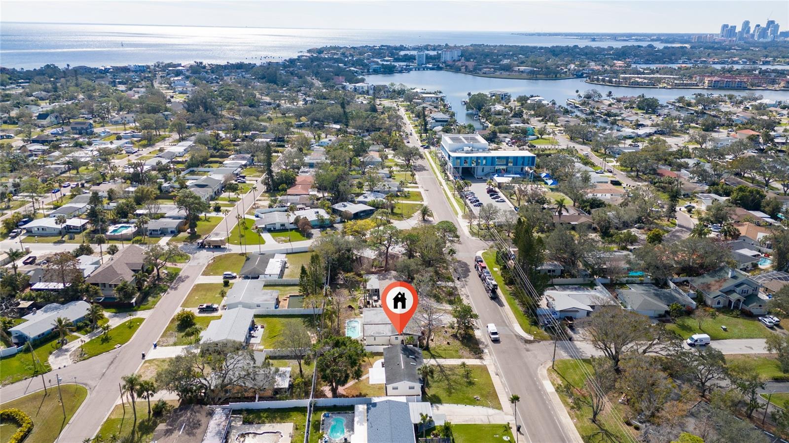 4401 SHORE ACRES BLVD NE, ST PETERSBURG, FL, 33703