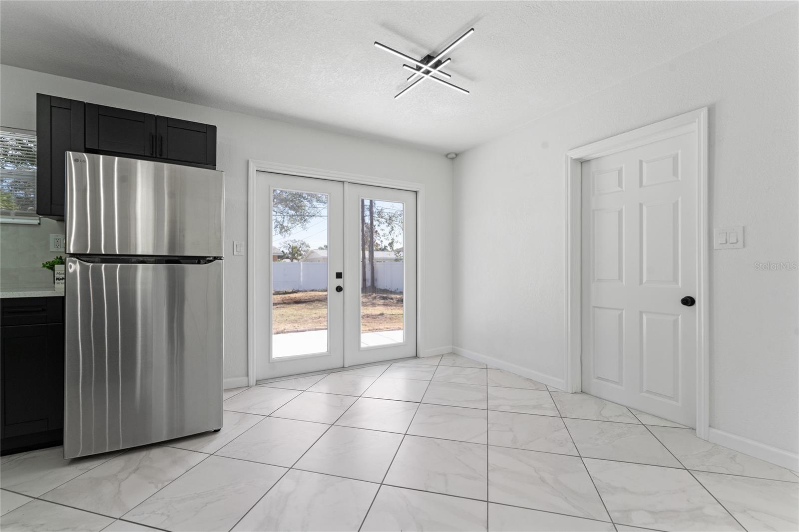 4401 SHORE ACRES BLVD NE, ST PETERSBURG, FL, 33703