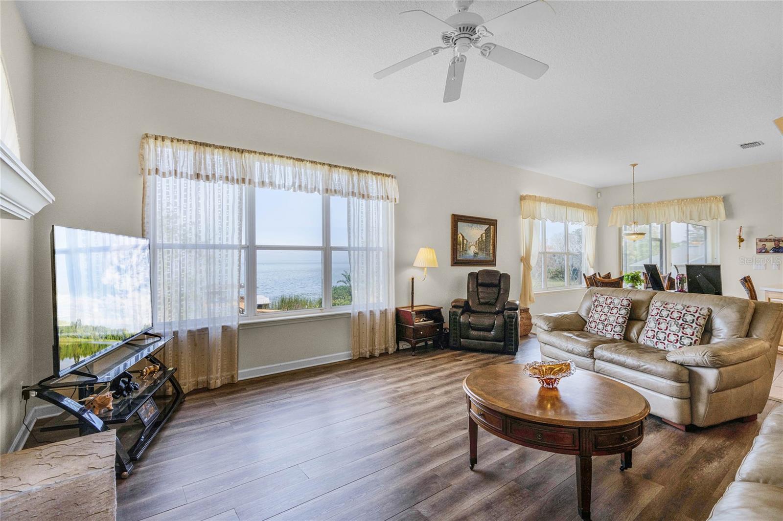 111 MILLHOLLAND ST, OAKLAND, FL, 34760