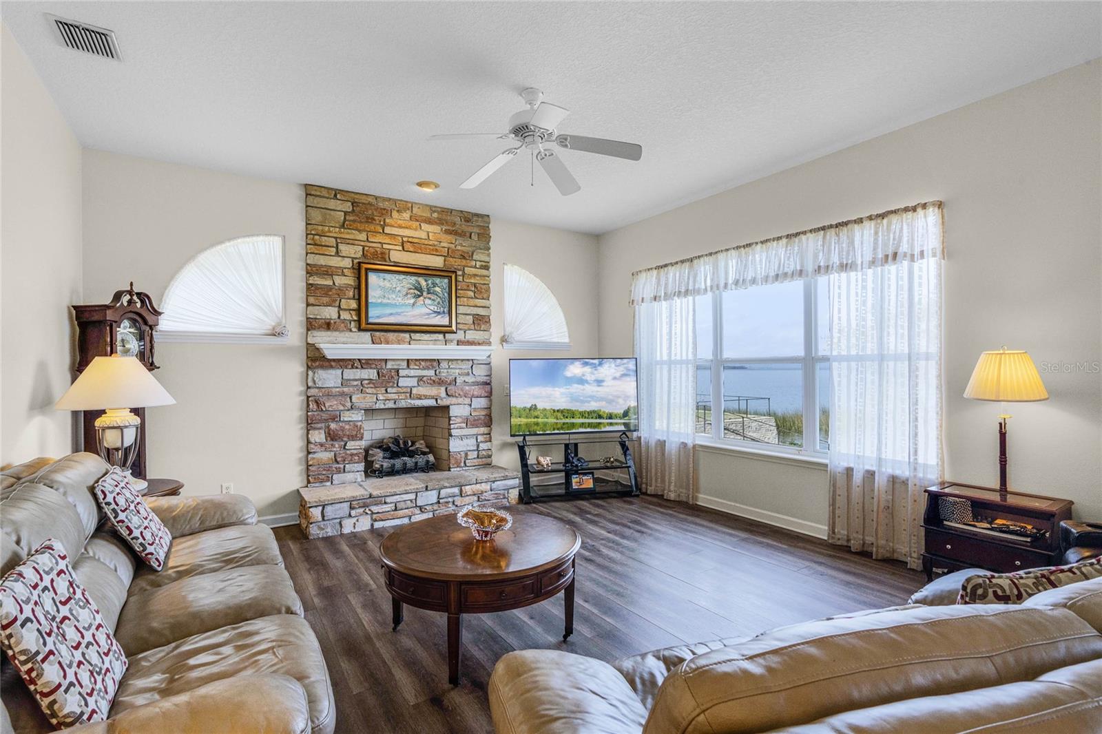 111 MILLHOLLAND ST, OAKLAND, FL, 34760