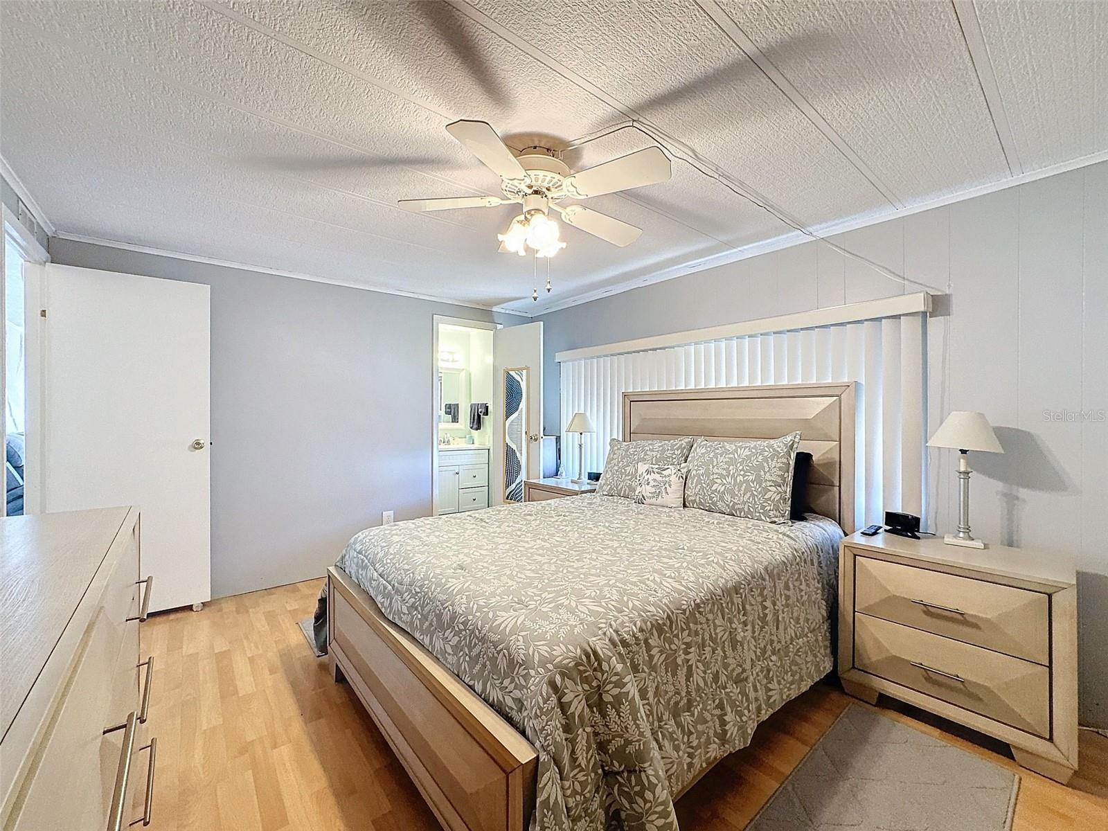 7401 STILLWATER DR, HUDSON, FL, 34667